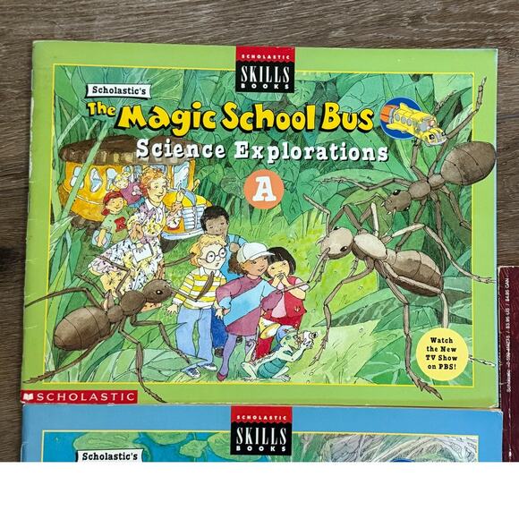 Magic School Bus 3 Scholastic Paperback Books Science Explorations Human Body - Picture 2 of 8